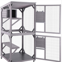 Grande maison pour chat en bois d'extérieur sur roues avec fermeture à bouton, boîte à fenêtre pour chat de patio, griffoir pour enclos extérieur