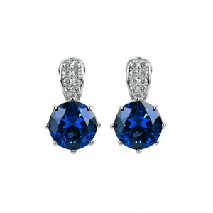 Orecchini con Diamanti in Oro Bianco Collezione Avila, Taglio Brillante Rotondo Blu, Gioielli Classici da Sposa per Donna - Product Image 1