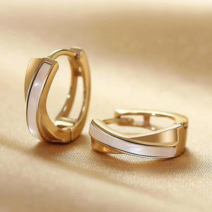 Pendientes de Aro Chapados en Oro Sobin del Reino Unido con Incrustaciones de Concha, Diseño Minimalista para Mujer, Uso Diario, Estilo Geométrico - Product Image 3