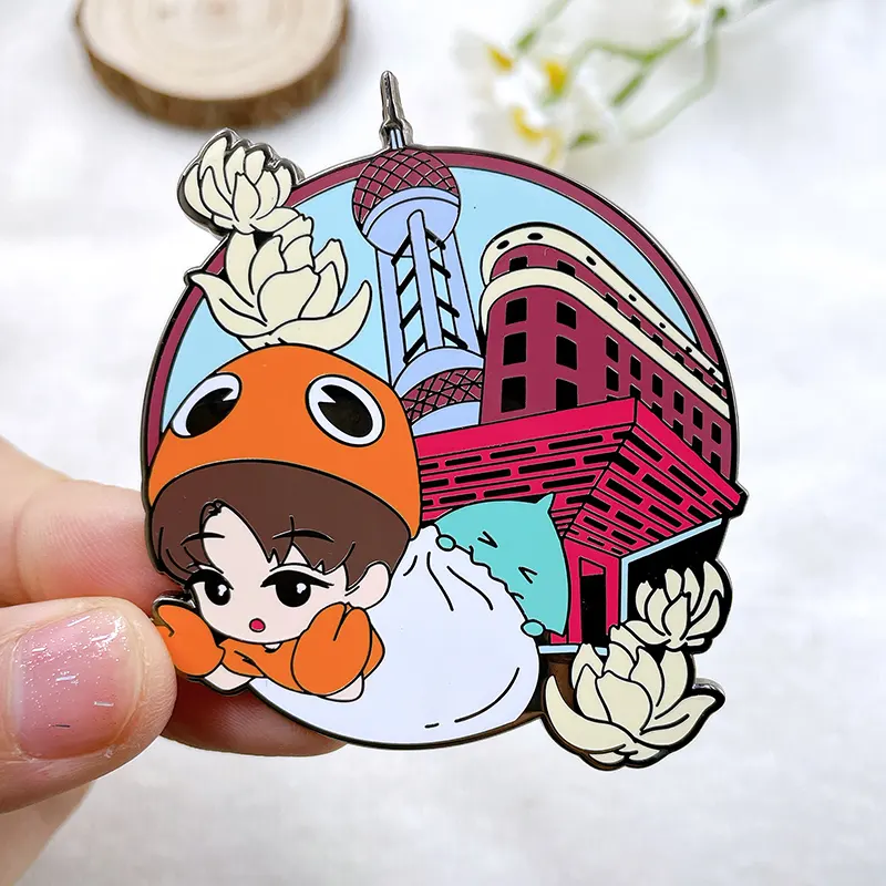Vast Gifts Factory Price Custom Design Funny Cartoon Anime Gold Plated Badge Lapel Hard Enamel Pins for Clothing