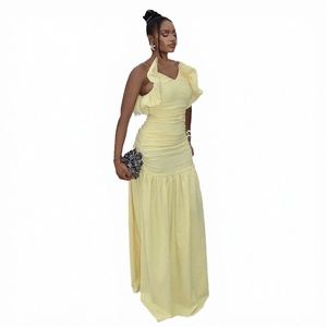 Robe longue élégante en mousseline à une épaule avec volants, taille naturelle, silhouette fourreau, idéale pour les soirées estivales - Product Image 3