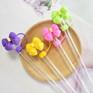 จุกปิดหลอดดูดน้ำลายการ์ตูนน่ารัก ขนาด 10 มม. สีลูกกวาด พร้อมโบว์ตกแต่ง สำหรับงาน DIY อุปกรณ์ตกแต่งหลอดดูดน้ำ สำหรับเป็นของขวัญ - Product Image 3