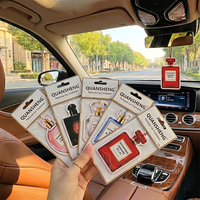 Diffuseur de parfum pour voiture, pendentif suspendu, lettre carrée, papier d'intérieur, désodorisant