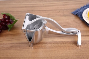 Tốt nhất xách tay <span class=keywords><strong>mini</strong></span> chanh Máy ép trái cây Hướng dẫn sử dụng đa chức năng trái cây Máy ép trái cây với Nhôm Nhà ở lưỡi nhựa cho Snack Maker - Product Image 4