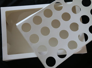 Thấp moq giấy trắng cupcake Gói 24 lỗ cupcake hộp cửa sổ trong suốt Muffin hộp cupcake hộp bánh ngọt với cửa sổ rõ ràng - Product Image 3