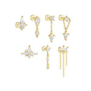 Boucles d'oreilles clous minimalistes en argent sterling S925 plaqué or avec zircon en forme de cerf-volant pour piercing de cartilage - Product Image 1