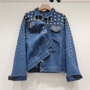 Chaqueta vaquera de mujer estilo Harajuku vintage nueva colección Primavera Otoño 2025 de Europa Station, corte regular, con remaches y botones, estilo punk, a la moda y de secado rápido. - Product Image 1