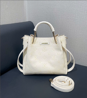 Sacs pour femmes : Sac seau simple à motif écaille de serpent pour femmes, Nouveau design 2026, Sac à bandoulière avec anse inclinée
