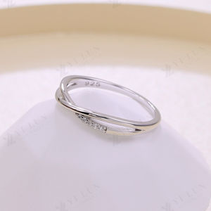 Ylun सुरुचिपूर्ण 925 स्टर्लिंग सिल्वर इन्फिनिटी ट्विस्ट रिंग ज़िरकोनिया रोमांटिक इशारे के साथ हमेशा के लिए प्रेम सगाई की अंगूठी - Product Image 6