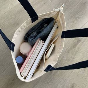 Sac fourre-tout en toile de coton personnalisé avec logo imprimé pour femme, sac de shopping bandoulière avec design de lettres personnalisées - Product Image 3