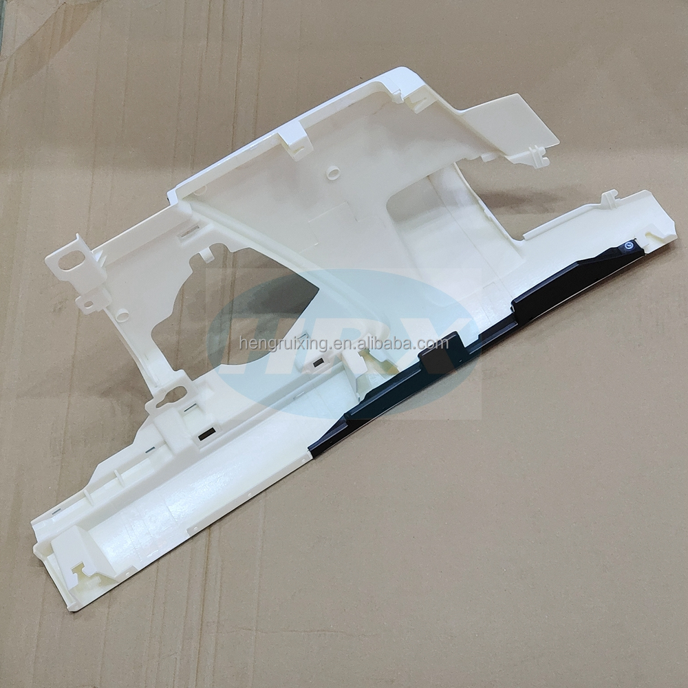 取引 8974056218 Right Front Convex Wrapping Corner for Truck Body