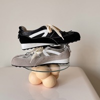 Baskets sportives rétro pour femmes, résistantes à l'usure et antidérapantes, avec empeigne en cuir de vachette et semelle compensée profilée, vente en gros usine