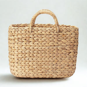 Bolso Cuadrado Tejido a Mano de Jacinto de Agua Artesanal Vietnamita, de Gran Capacidad, con Dos Asas Abiertas, para Exportación Mundial y Venta al por Mayor - Product Image 1