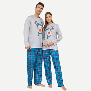 Pyjamas de Noël assortis en bambou pour homme et femme, vêtements de nuit, vêtements de maison, ensembles de pyjamas doux, ensembles de pyjamas de Noël - Product Image 3