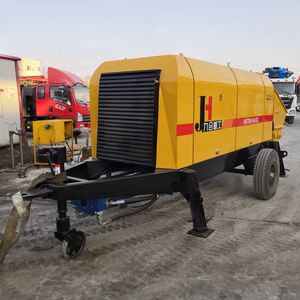 Bomba de Concreto Hidráulica JIUHE, Mini Bomba de Concreto China, Bomba de Remolque para Construcción Multiusos - Product Image 2