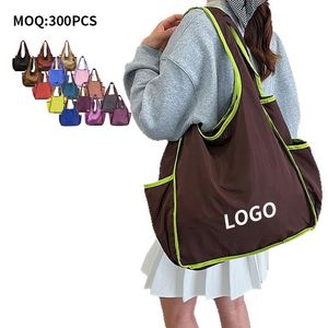 Magnífica Bolsa de Compras de Poliéster Reutilizable Multifuncional Plegable Personalizada 2026 con 20 Colores para Uso Diario - Product Image 3