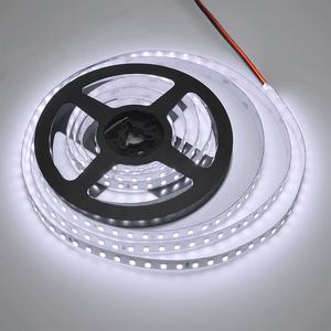 Bande lumineuse LED avec une valeur de lumen de 3200Lm/m CRI supérieur à 80 et une plage de température de fonctionnement de-20 ℃ à <span class=keywords><strong>45</strong></span> ℃ - Product Image 4