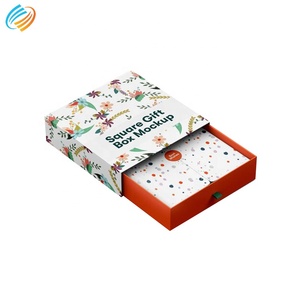 Scatole di Carta Personalizzate Fatte a Mano per Imballaggio, Prezzo Competitivo, per Abbigliamento e Gioielli Marca Billie - Product Image 1