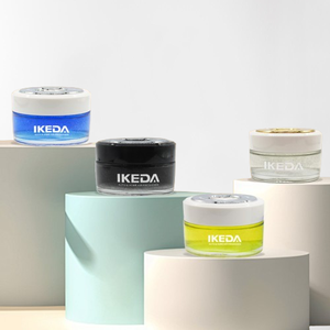 Parfum de tableau de bord de <span class=keywords><strong>voiture</strong></span> en gel à base d'huile parfum de <span class=keywords><strong>voiture</strong></span> canettes de luxe désodorisant de <span class=keywords><strong>voiture</strong></span> adapté à l'<span class=keywords><strong>espace</strong></span> intérieur - Product Image 1