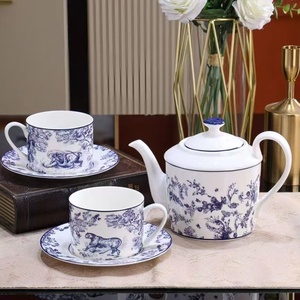 Services de table en porcelaine fine en gros – Collection de luxe avec motifs animaux et fleurs pour 12 personnes - Product Image 4