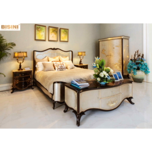 <span class=keywords><strong>Letto</strong></span> in <span class=keywords><strong>Legno</strong></span> Massello Ispirato all'Antico con Dettagli Dorati e <span class=keywords><strong>Testiera</strong></span> Intarsiata a Mano con Conchiglie Marine - Product Image 1