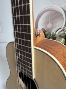 กีตาร์โปร่ง Bullfighter D3D รุ่น Professional Top Solid Engelmann Spruce ขนาด 41 นิ้ว พร้อมสายกีตาร์ - Product Image 3