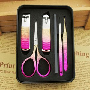 Estuche <span class=keywords><strong>de</strong></span> cuero con marco metálico, set <span class=keywords><strong>de</strong></span> <span class=keywords><strong>manicura</strong></span> y pedicura <span class=keywords><strong>de</strong></span> 9 piezas <span class=keywords><strong>para</strong></span> mujer, <span class=keywords><strong>kit</strong></span> <span class=keywords><strong>de</strong></span> viaje con estampado <span class=keywords><strong>de</strong></span> leopardo y marco metálico en estuche <span class=keywords><strong>de</strong></span> cuero. - Product Image 6