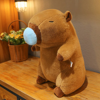 Peluche Capybara Chapeau Fraise, Jouets en Peluche Doux, Poupées en Peluche Capybara de Dessin Animé, Hydrochoerus Hydrochaeris, Coussin Décoratif, Cadeau pour Enfants