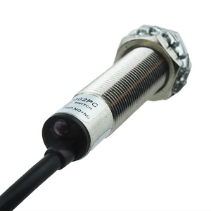 YUMO LM12-3002PC PNP NO + NC 2Mm Phát Hiện Phạm Vi Inductive Proximity Switch Chuyển Mạch Cảm Biến - Product Image 3