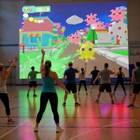 Jeux interactifs de mur de projection Chariot Interactive Smash Wall, amusants jeux de balles de projection pour aire de jeux intérieure, centre commercial, centre pour enfants