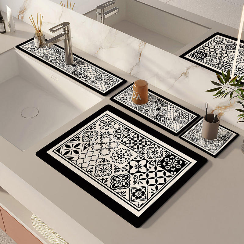 Carreaux noirs à motifs rétro