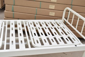 Venta de fábrica Cama médica <span class=keywords><strong>Fowler</strong></span> barata <span class=keywords><strong>2</strong></span> Manivela Manual <span class=keywords><strong>2</strong></span> Funciones Cama manual - Product Image 5