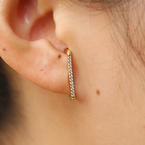 Commercio all'ingrosso <span class=keywords><strong>925</strong></span> <span class=keywords><strong>argento</strong></span> sterling semplice barra micro pavé cz sottile barra sottile oro placcato oro orecchino per la ragazza - Product Image 2