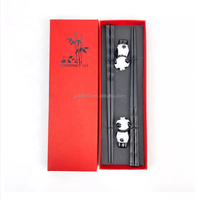 Sumpit Grosir, Sumpit Sushi, Sumpit Kayu Custom Motif Kucing Keberuntungan dengan Tempat Sumpit Keramik, Set Kotak Hadiah