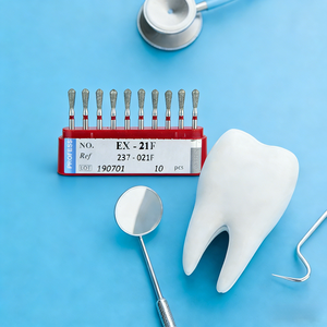 หัวกรอฟันรูปทรงลูกแพร์ สีแดง แบบละเอียด สำหรับงานจัดฟัน ใช้กับเครื่องกรอฟันความเร็วสูง - Product Image 1