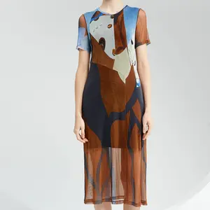 女性の春の新しいレトロなトーテムプリントドレスミディ半袖ウエストクロージング薄い気質のドレス