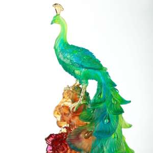 Изумрудная скульптура павлина из хрусталя: элегантный дизайн с перьями, роскошный декор для дома, центральное украшение для спокойной гостиной - Product Image 3