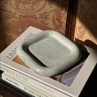 Plateau de rangement multifonctionnel carré en marbre naturel blanc de Carrare Stonekocc, à bordure bombée, à un seul niveau, facile à nettoyer