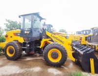 Chargeuse sur pneus d'occasion de haute qualité Liugong CLG836, hauteur de levage de 3,8 m, moteur puissant Cummins de 92 kW, machine de 10,6 tonnes