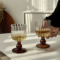 Custom Antiek Vintage Rode Wijn Glas Custom Gekleurde Kristallen Beker