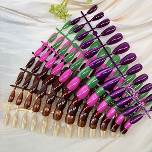 Nouvel An <span class=keywords><strong>Faux</strong></span> <span class=keywords><strong>ongles</strong></span> à presser couleur bordeaux, dégradé, assortis par taille, <span class=keywords><strong>autocollants</strong></span> de manucure pour doigts, <span class=keywords><strong>courts</strong></span> carrés - Product Image 2