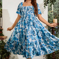 Robe midi florale smockée à col carré grande taille personnalisée pour femme, manches courtes à volants, coupe trapèze fluide, style bohème décontracté d'été