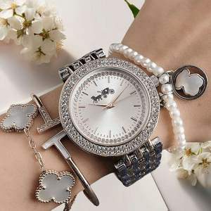 Reloj de Cuarzo para Hombre con Caja de Aleación de 40 mm, Correa de Silicona, Diseño de Dibujos Animados y Esfera de Cristal - Product Image 5