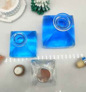 Địa Trung Hải Thiết Kế Vuông Khuếch Tán Chai Thủy Tinh Trong Suốt Hương Thơm Với Polymer Cắm Cho Phòng Ngủ Trang Trí Tiệc - Product Image 6