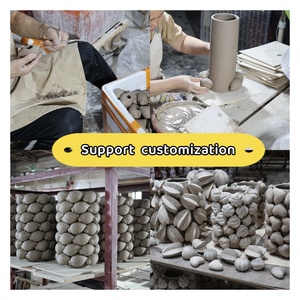 Vase <span class=keywords><strong>en</strong></span> céramique aspect <span class=keywords><strong>terre</strong></span> <span class=keywords><strong>cuite</strong></span> fait à la main <span class=keywords><strong>avec</strong></span> poignées pot de poterie rustique intérieur extérieur maison jardin décor pièce maîtresse - Product Image 3