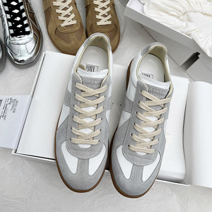 Zapatillas de entrenamiento con cordones de piel de oveja transpirables de corte bajo para hombre y mujer, modelo 2026, estilo casual y versátil, que aumentan la altura. - Product Image 1