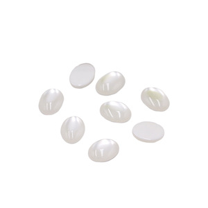 Piedras sueltas de resina ojo de gato, ovaladas, de base plana, para la fabricación de joyas y accesorios DIY. - Product Image 4
