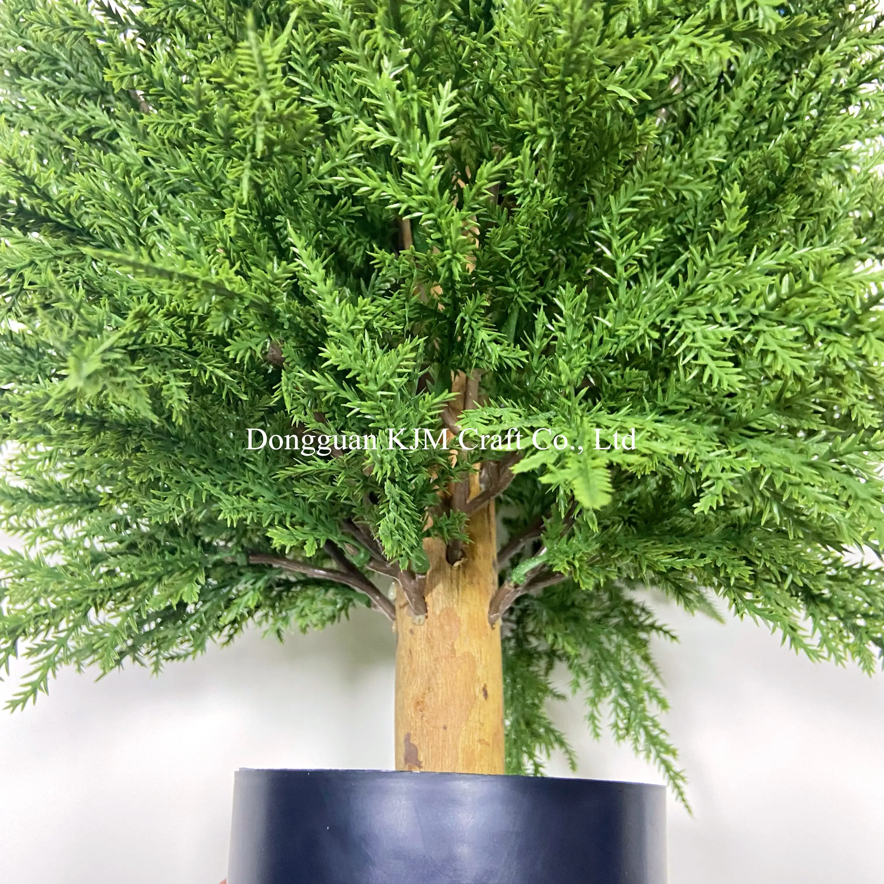 Pohon cemara buatan Spiral 90cm, tahan UV pohon pinus pohon buatan untuk luar ruangan