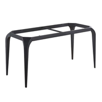 Table à manger rectangulaire moderne en gros d'usine avec plateau en marbre et pieds en métal noir, mobilier de salle à manger 6 places