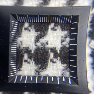 Sản Xuất Vải Dệt Jacquard Houndstooth Kẻ Sọc Tweed Woolpolyester Vải Cho Quần Áo 2228/29/30 - Product Image 4